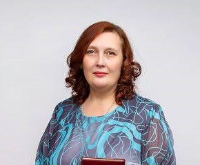 Педагогический работник, Воспитатель высшей категории Стадниченко Наталья Викторовна.